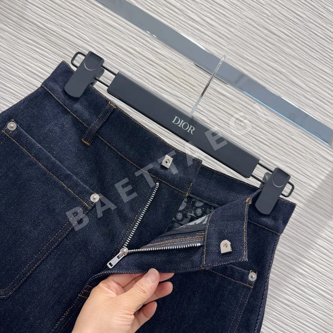 디올 여성 데님 바지 상세 이미지 4