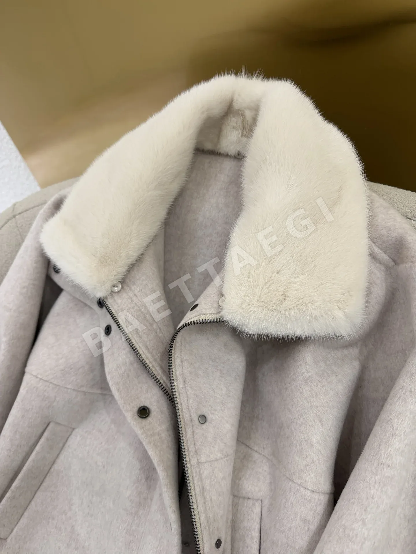 브루넬로쿠치넬리 오트밀 여성 자켓 상세 이미지 5