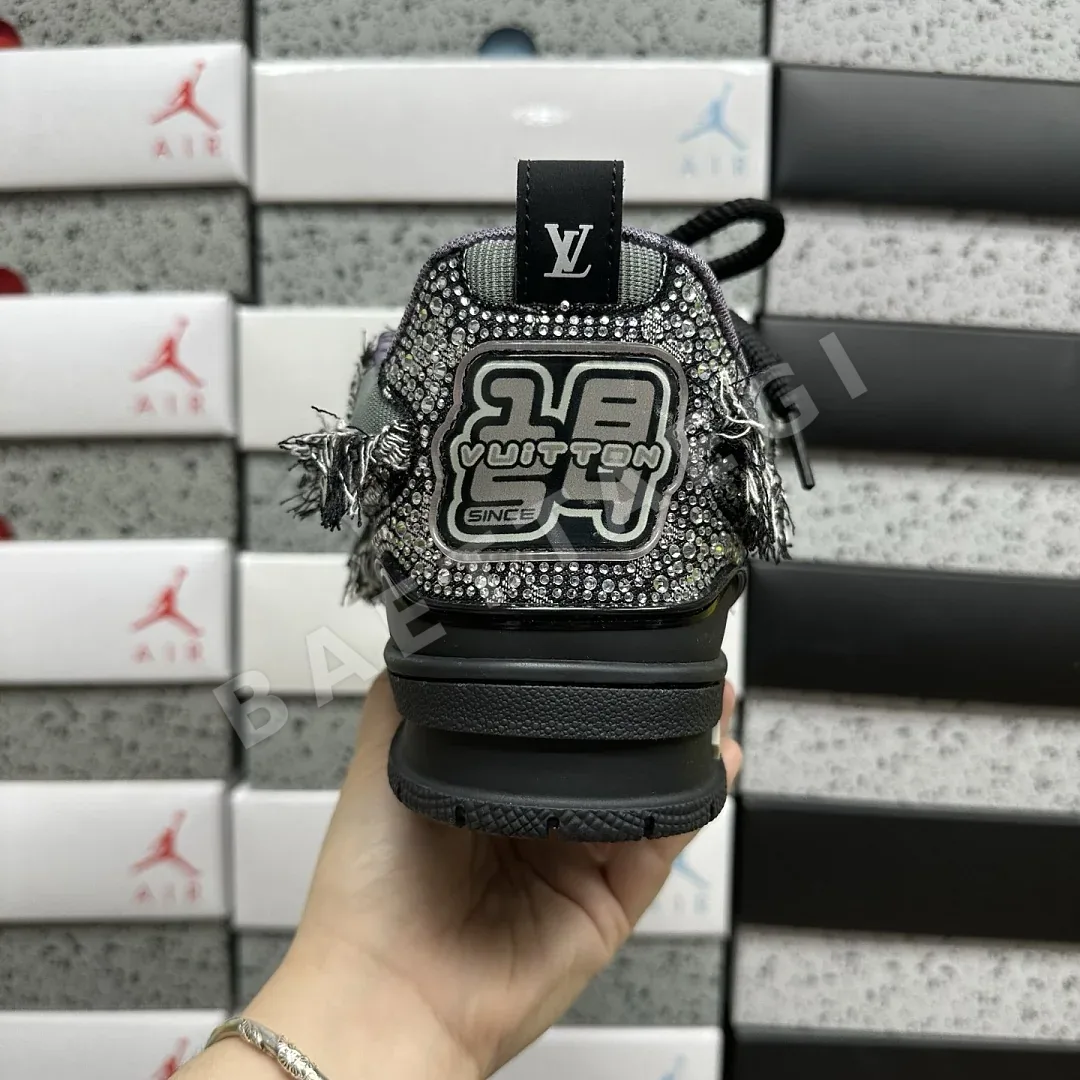 루이비통 [D1] V3 11 블랙 그레이 205865 Louis Vuitton V3-11 상세 이미지 5