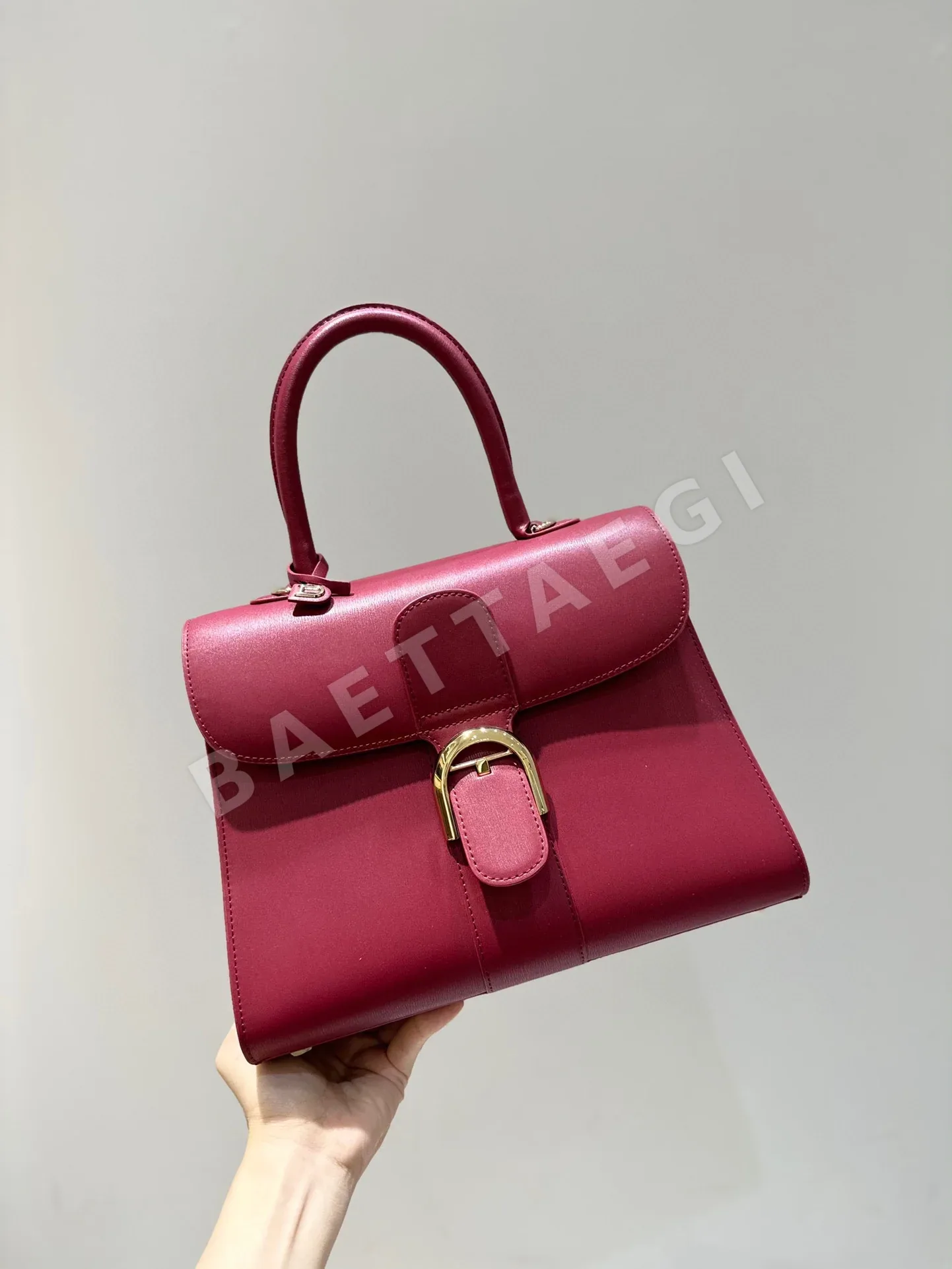 델보 더블 링 브릴리언트 박스 램스킨 숄더백 상세 이미지 5