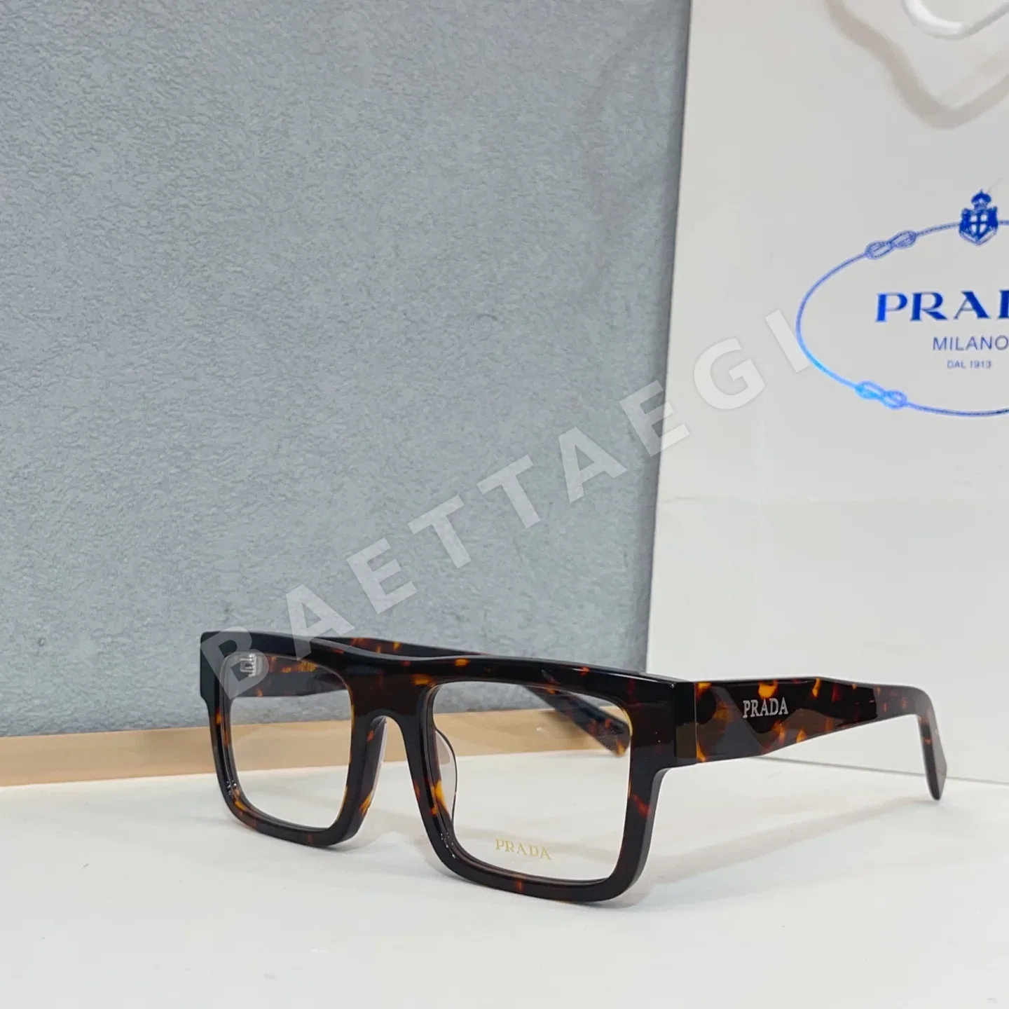 프라다 선글라스 56498 Prada Sunglasses 상세 이미지 2