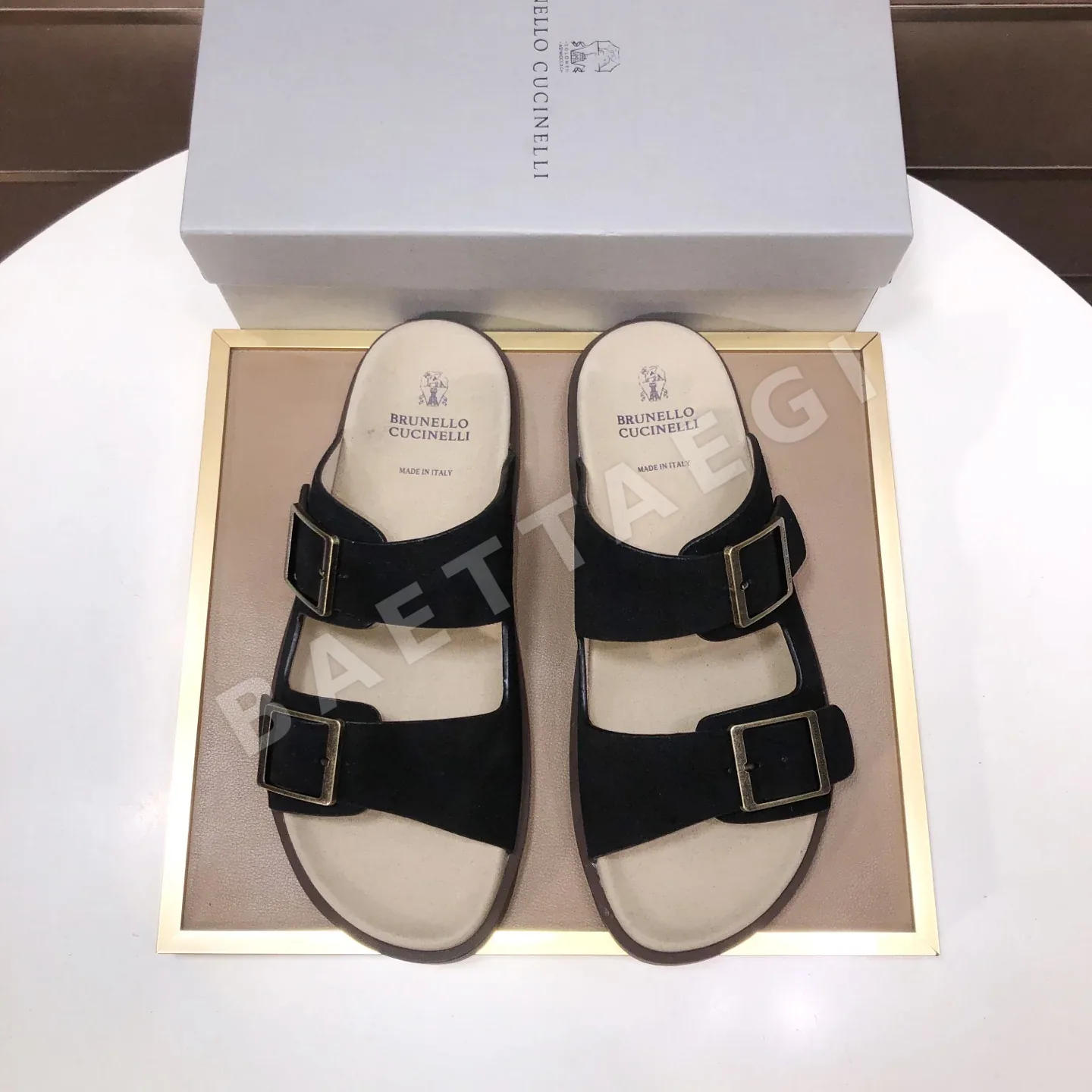 브루넬로쿠치넬리 여름 메시 슬리퍼 23614
