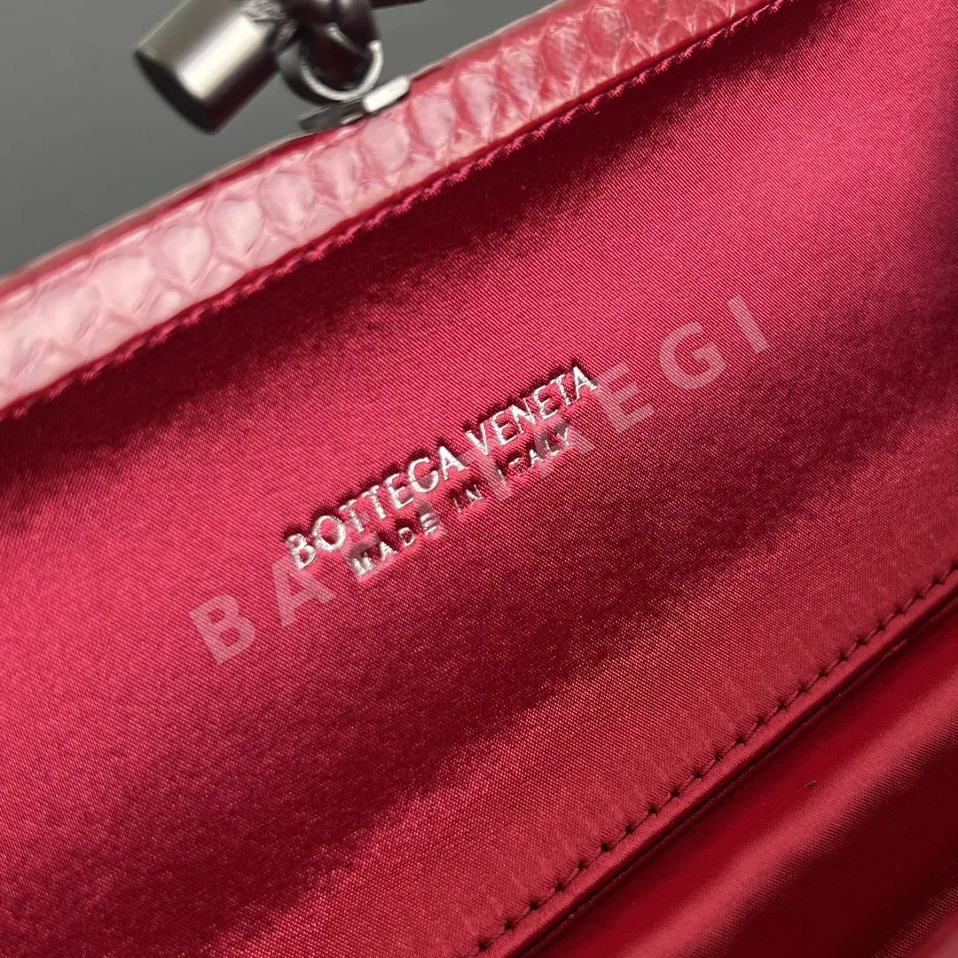 보테가베네타 뉴 콘트 이브닝 백 가방 상세 이미지 9