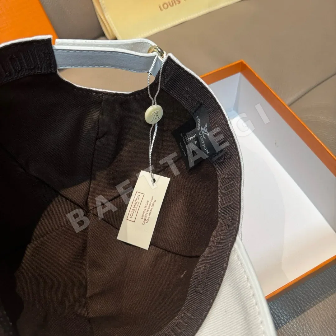 루이비통 LV 자수 베이스볼 캡 상세 이미지 7