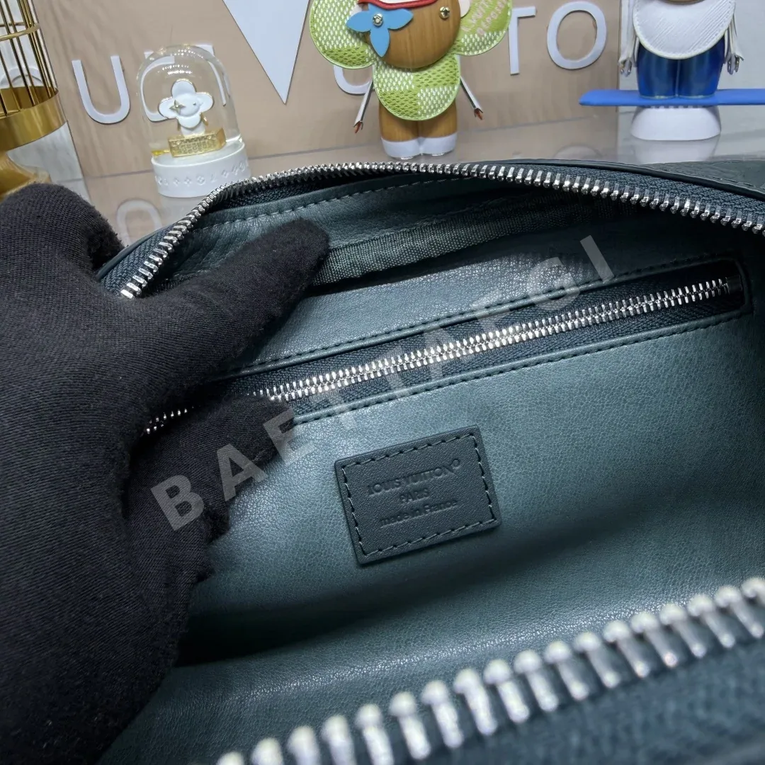루이비통 모노그램 Dopp Kit 세면도구 가방 M12645 상세 이미지 8