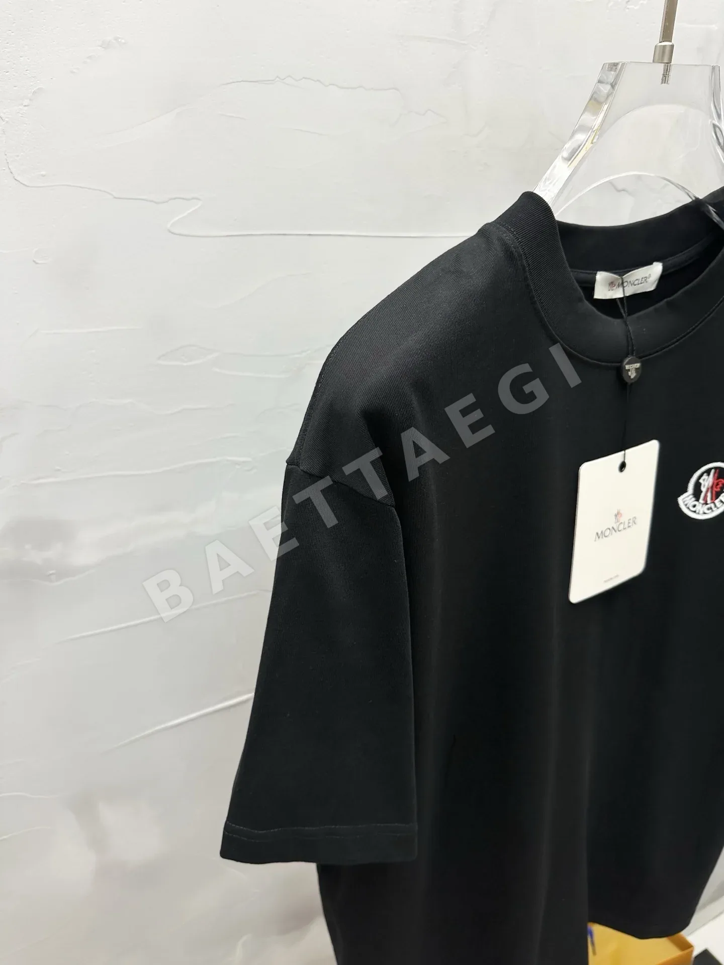 몽클레르 남성 반팔 상세 이미지 3
