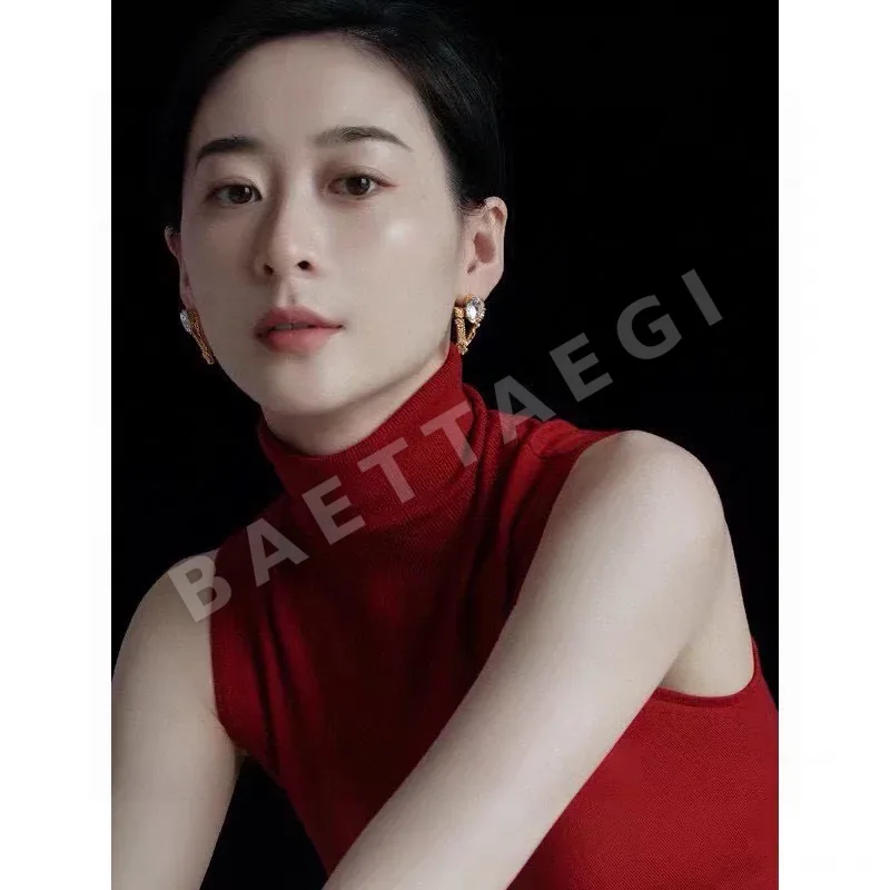 베르사체 귀걸이 63385 Versace Earrings 상세 이미지 2