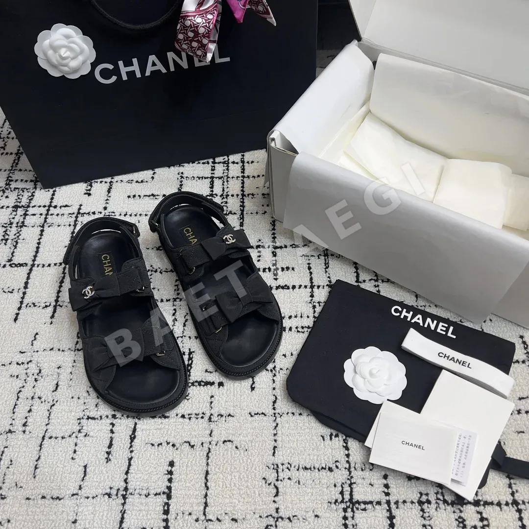 샤넬 더블 C 벨크로 비치 슈즈 94917