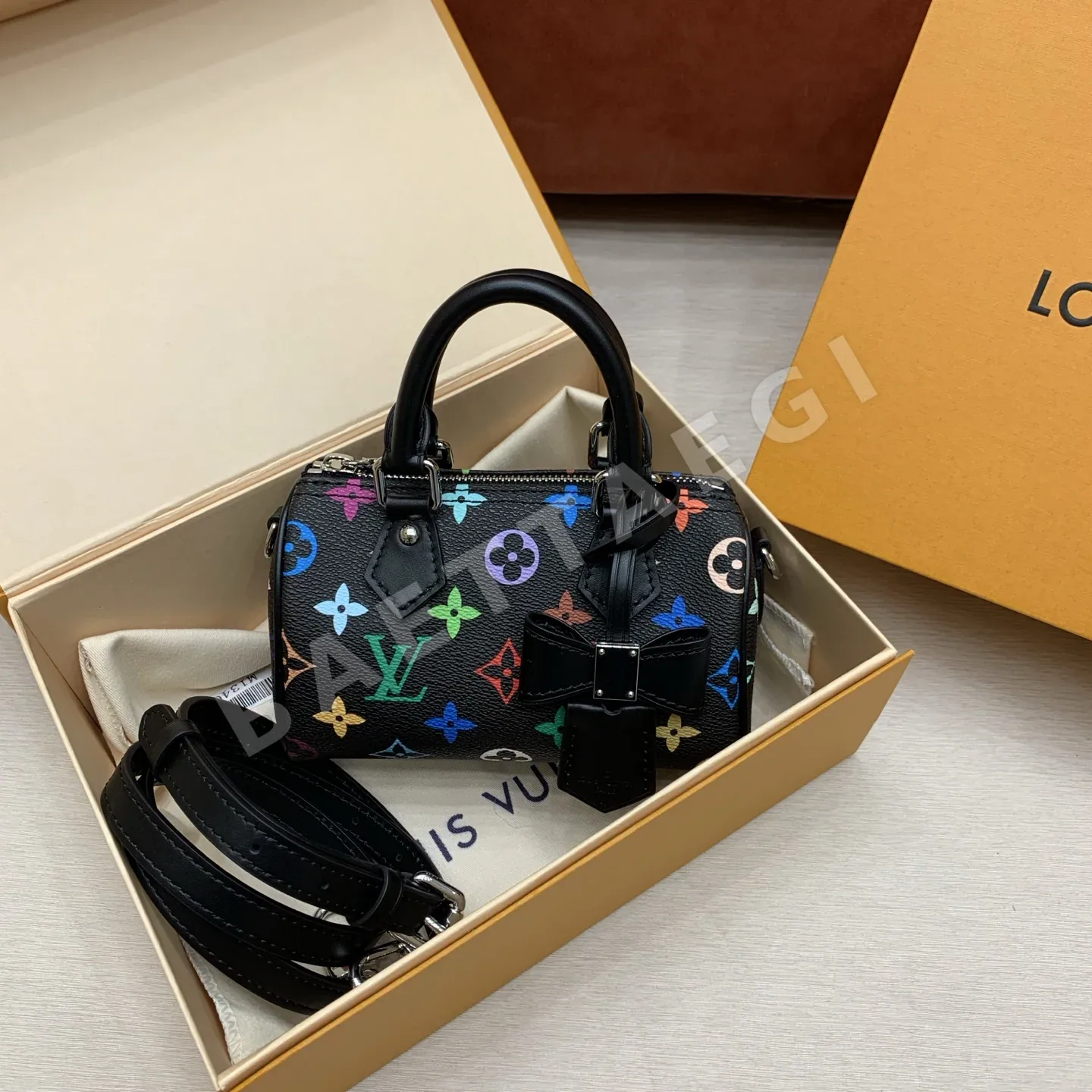 루이비통 블랙 가방 M13406