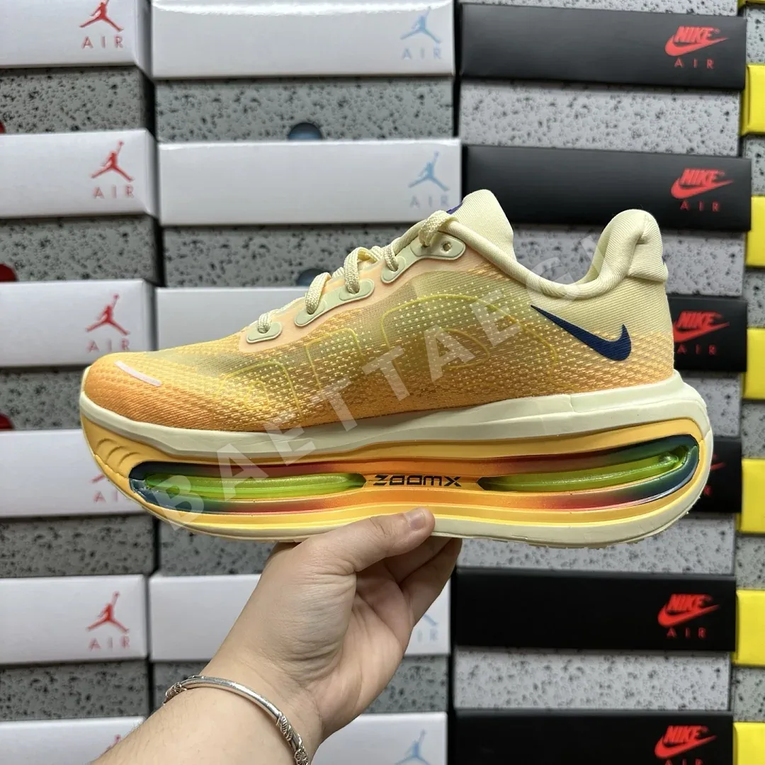 나이키 [M] 보메로 프리미엄 JQ2050-701 201660 Nike Vomero Premium Alabaster 상세 이미지 5