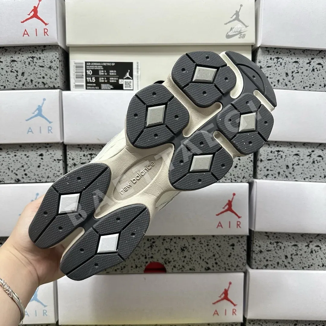 뉴발란스 [C] 9060 U9060FGN 202152 New Balance 9060 상세 이미지 5