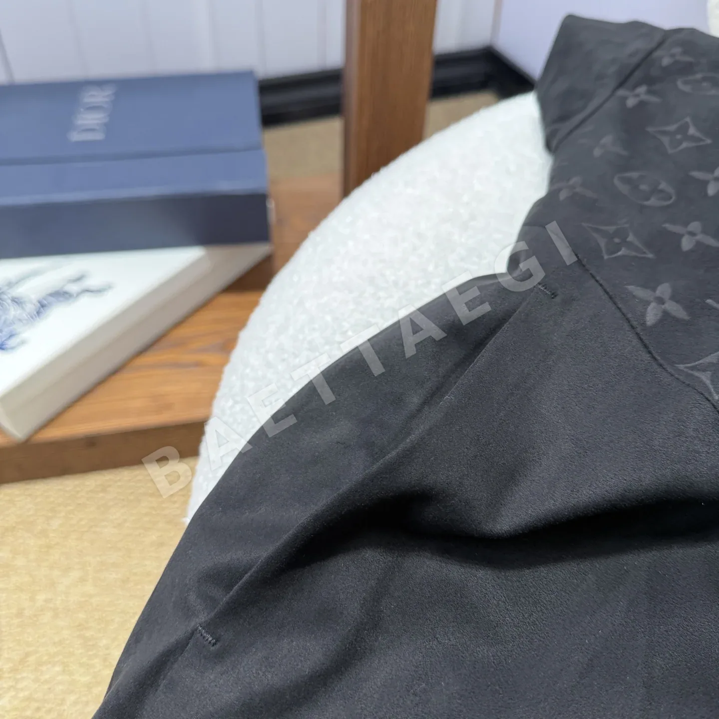 루이비통 스웨이드 남성 자켓 상세 이미지 6