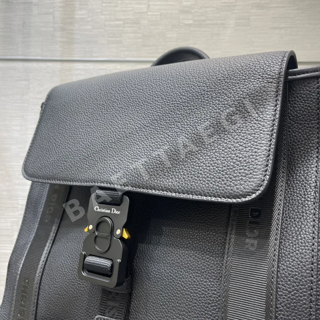 디올 새들 가죽 백팩 상세 이미지 3