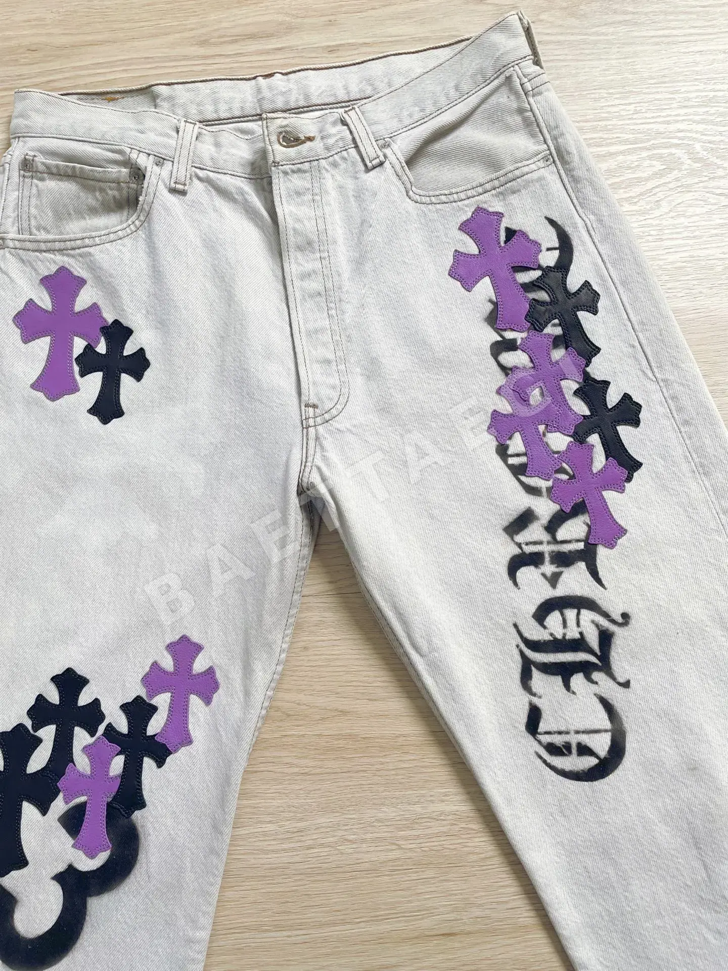 크롬하츠 그래피티 천연가죽 남성 바지 상세 이미지 4