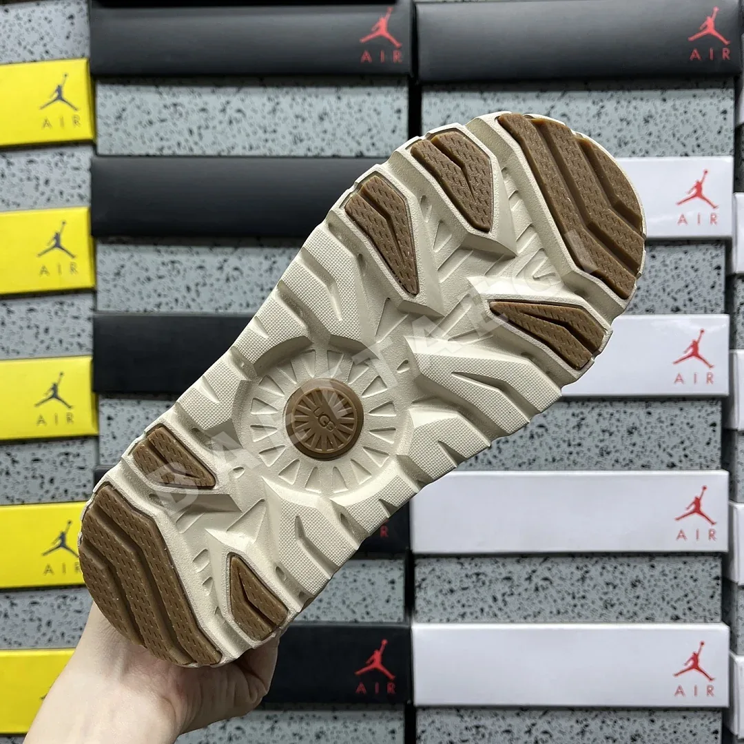 어그 [OT] 209000 UGG 상세 이미지 8
