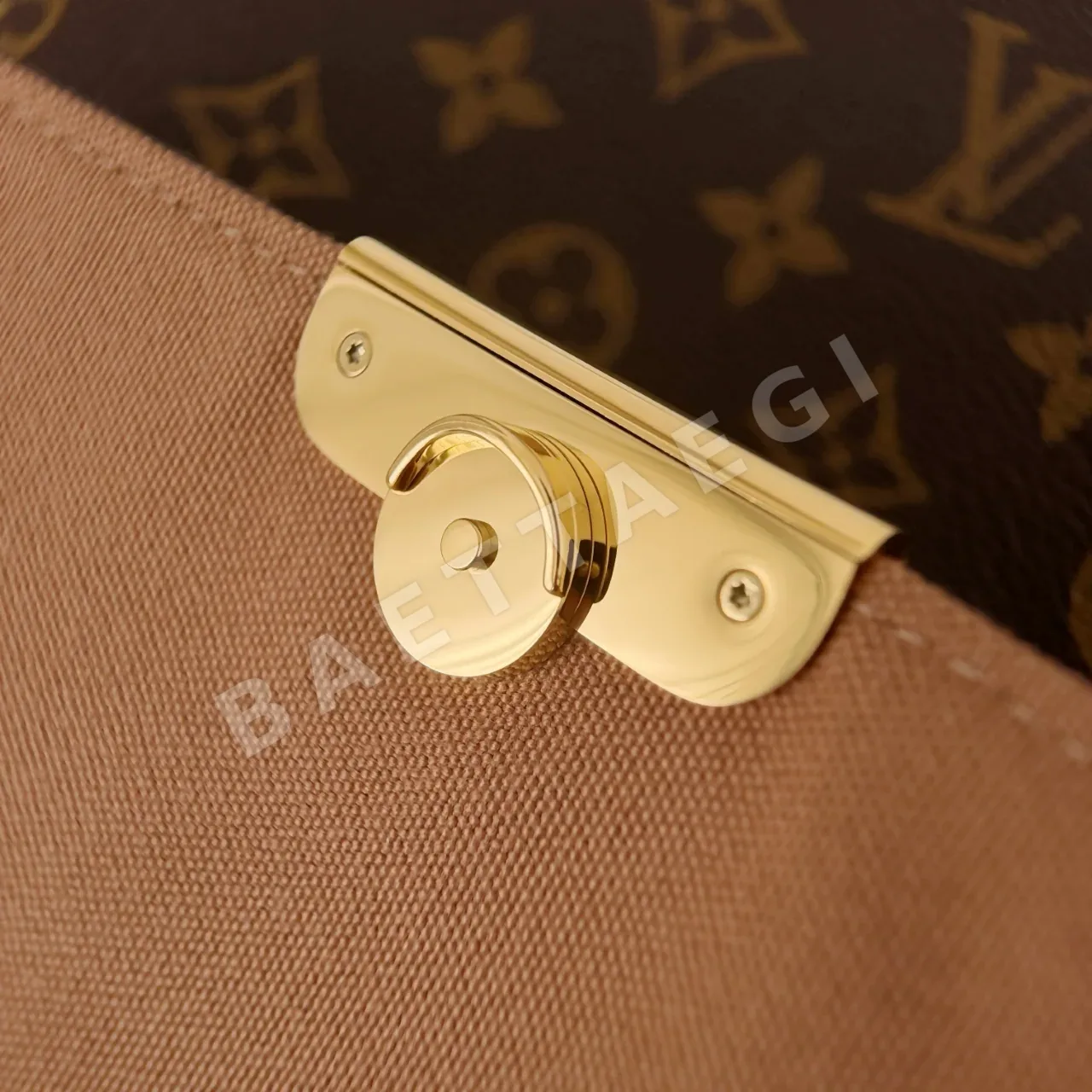 루이비통 바스티유 메신저 스몰 가방 M2A191 상세 이미지 3
