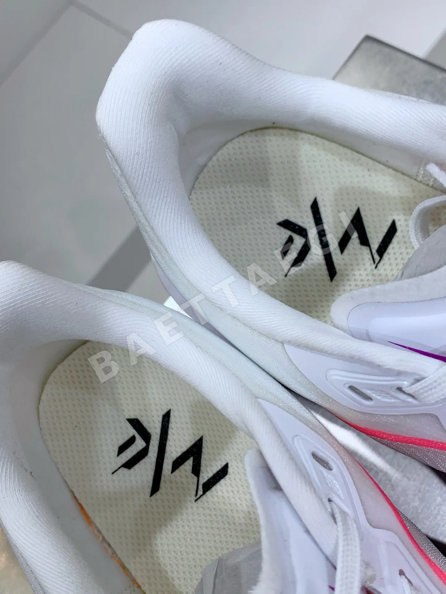 나이키에어줌 신발 상세 이미지 7