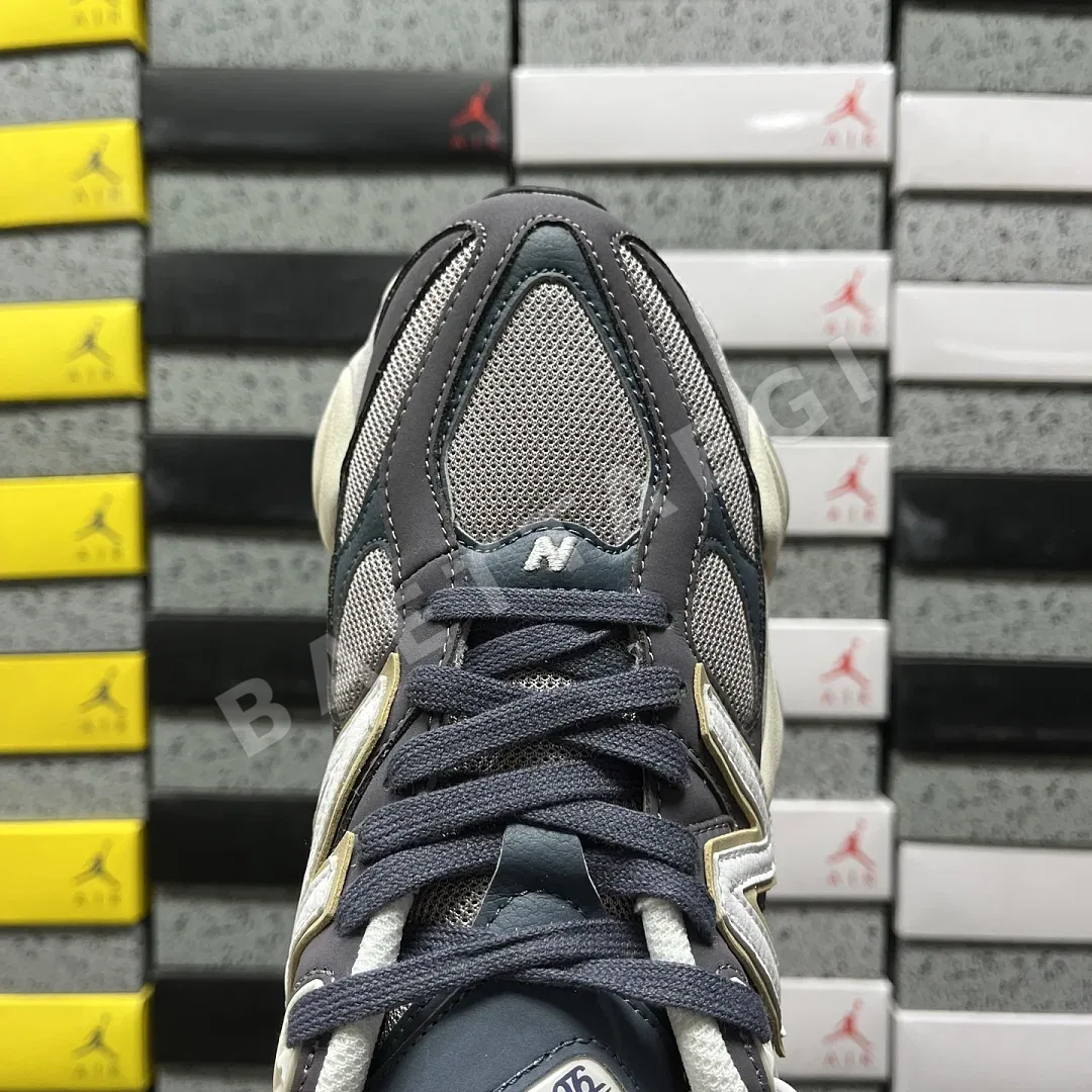 뉴발란스 [C] 9060 U9060528 202233 New Balance 9060 상세 이미지 9