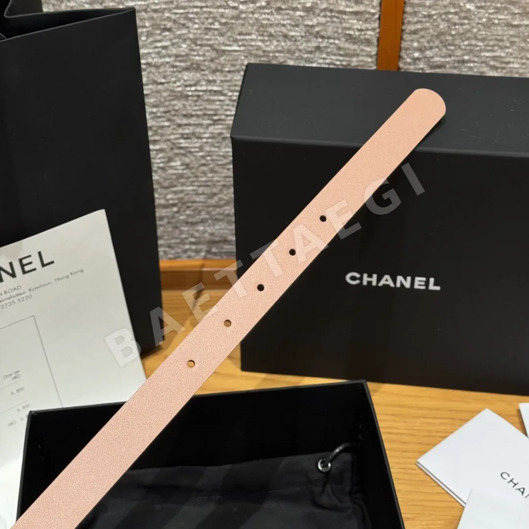 샤넬 U자형 버클 여성용 소가죽 벨트 상세 이미지 8