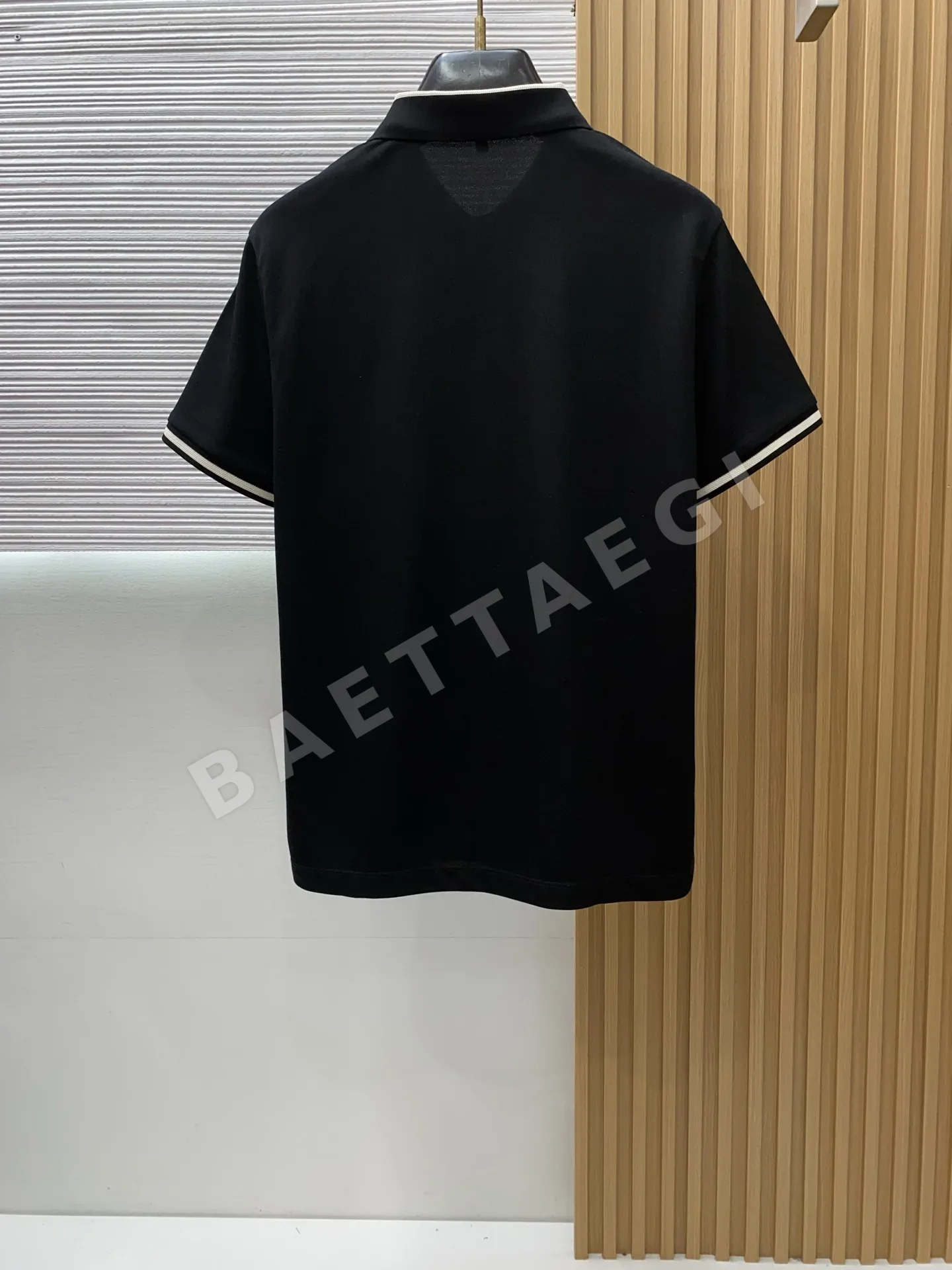 구찌 남성 클래식 반팔 폴로셔츠 상세 이미지 8