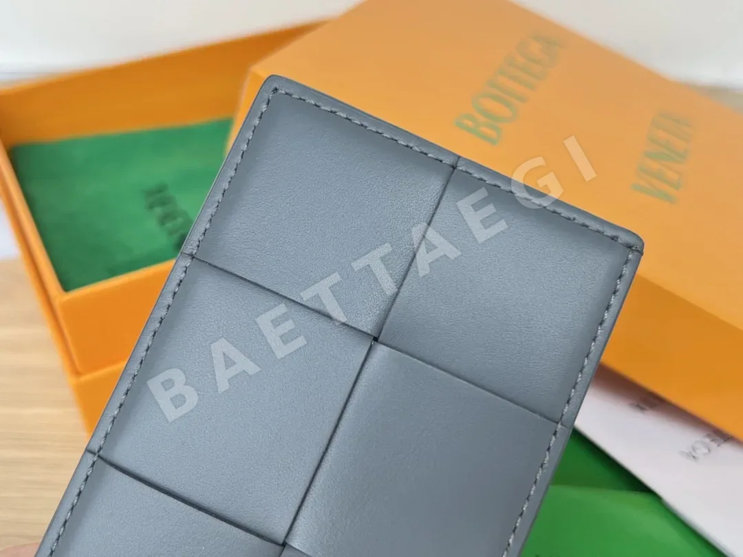 보테가베네타 소가죽 우븐 카드 지갑 4605 상세 이미지 5