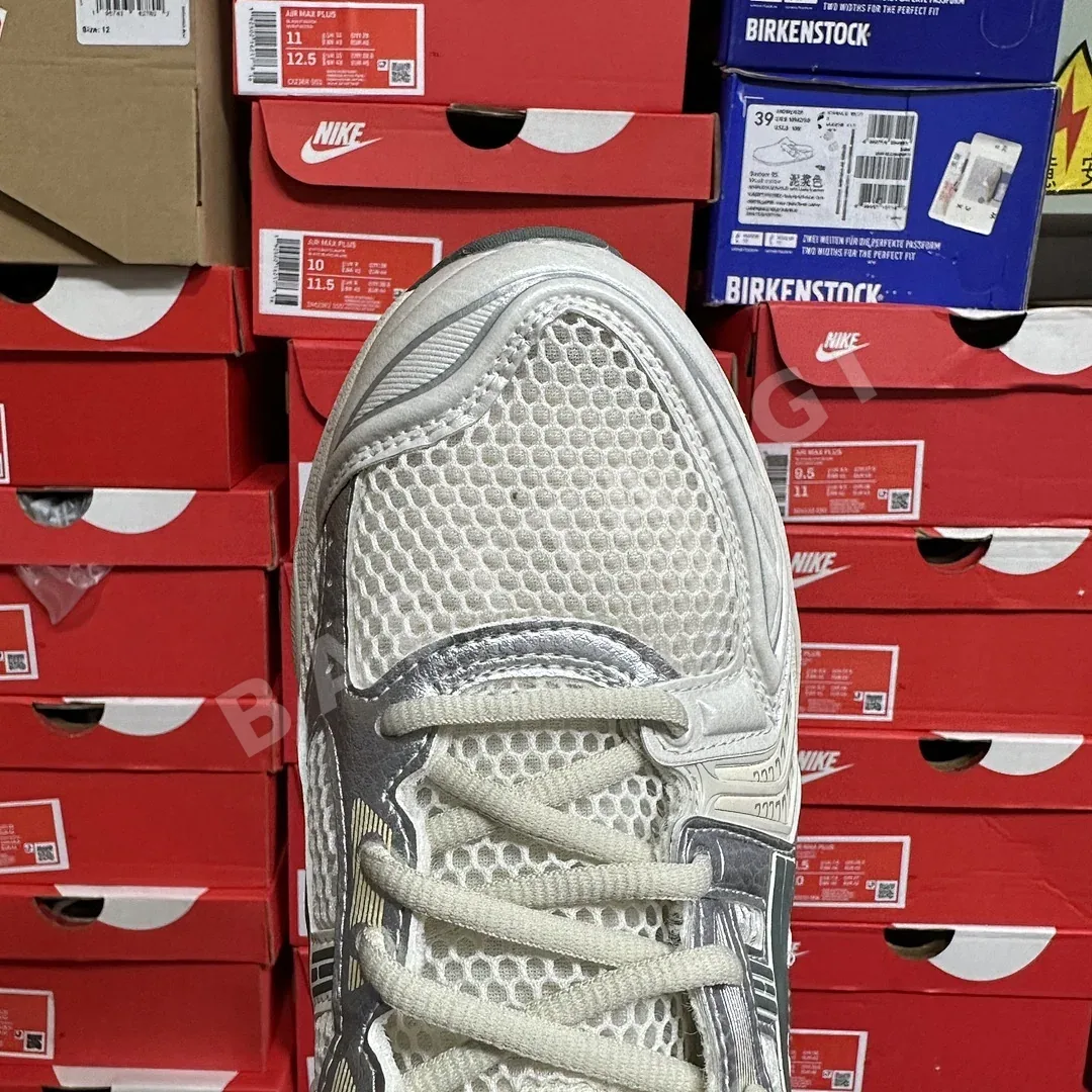 아식스 [TOP] 젤 카야노 14 1201A019-200 200254 Asics Gel-Kayano 14 Birch Dark Pewter 상세 이미지 10