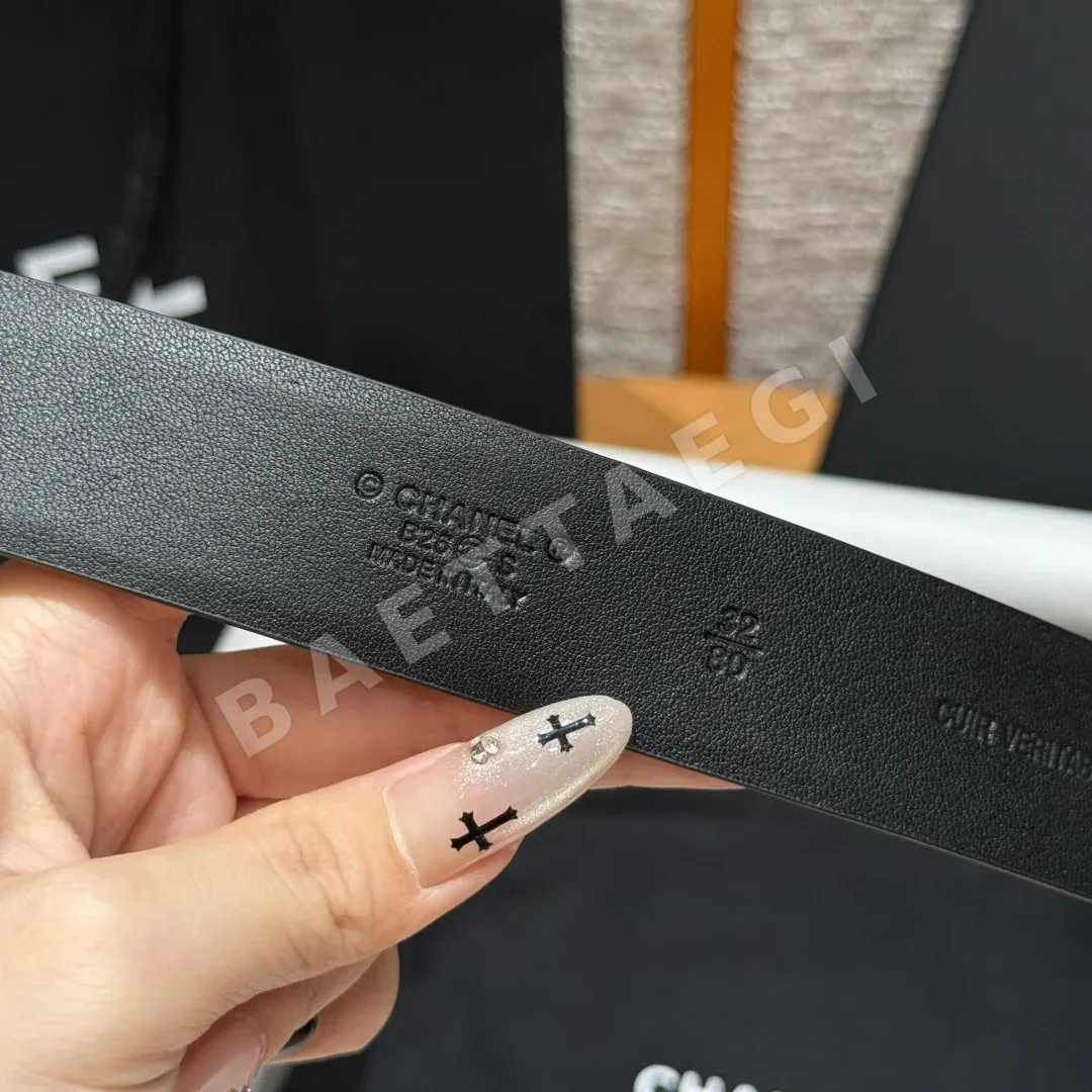 샤넬 클래식 더블 C 골드 버클 소가죽 벨트 상세 이미지 8