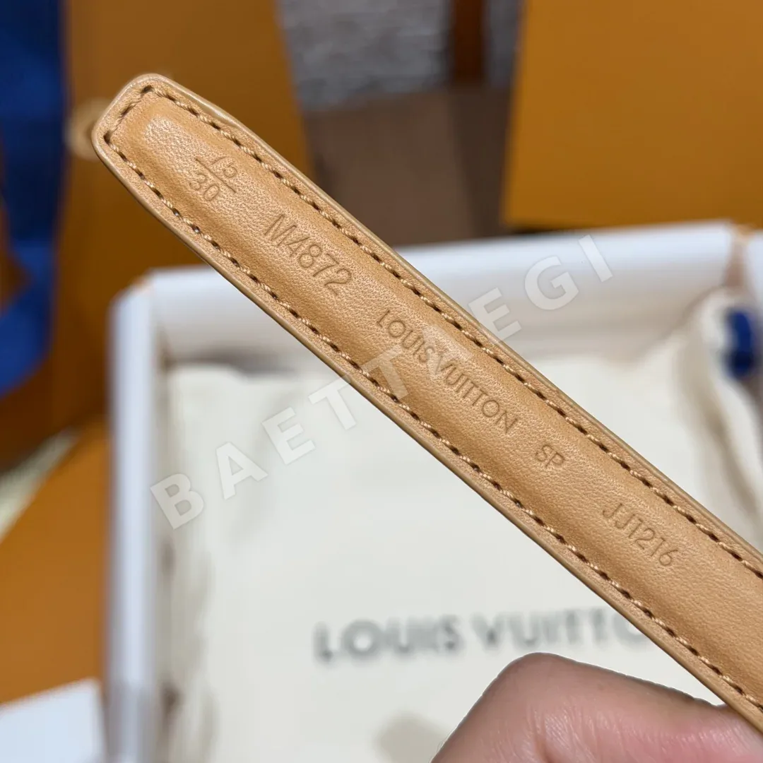 루이비통 MINI FLOWERGRAM 15mm 양면 벨트 상세 이미지 9