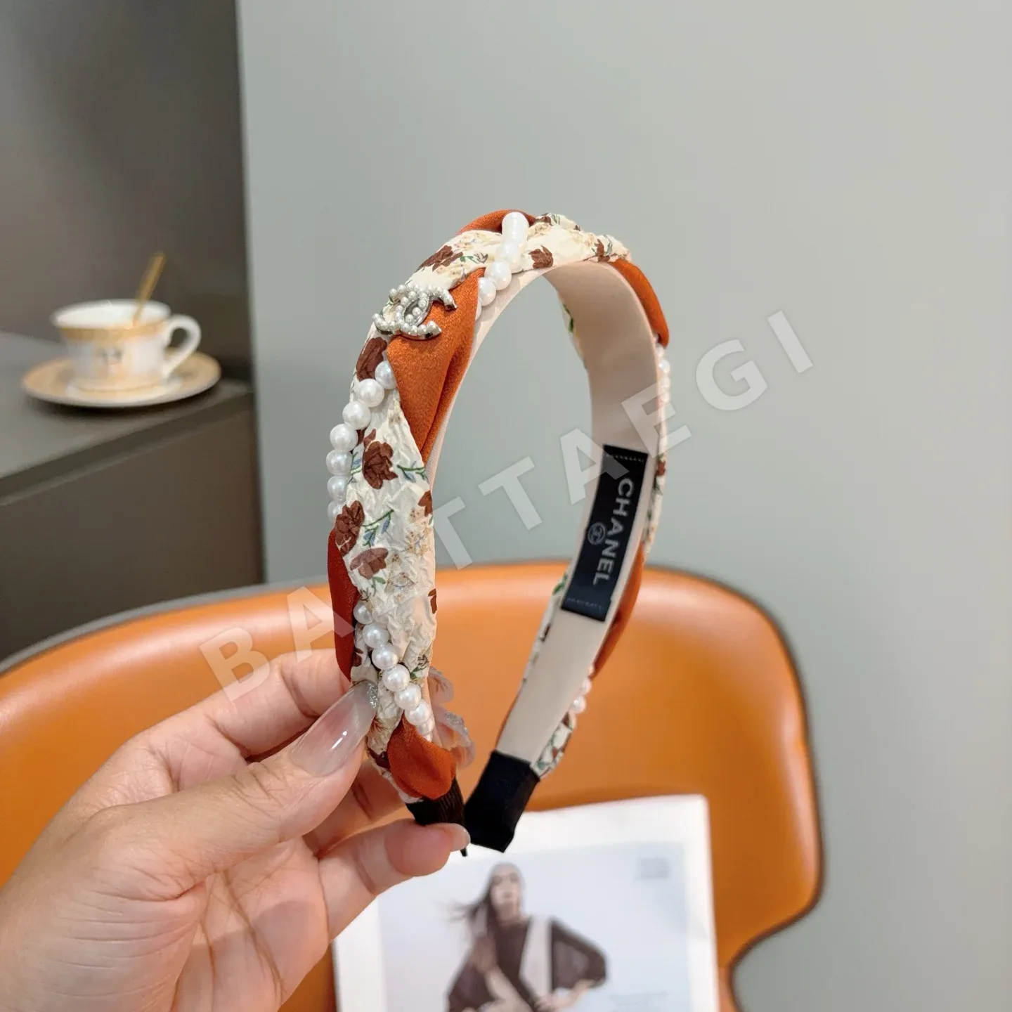 샤넬 진주 헤드밴드 헤어악세사리 상세 이미지 3