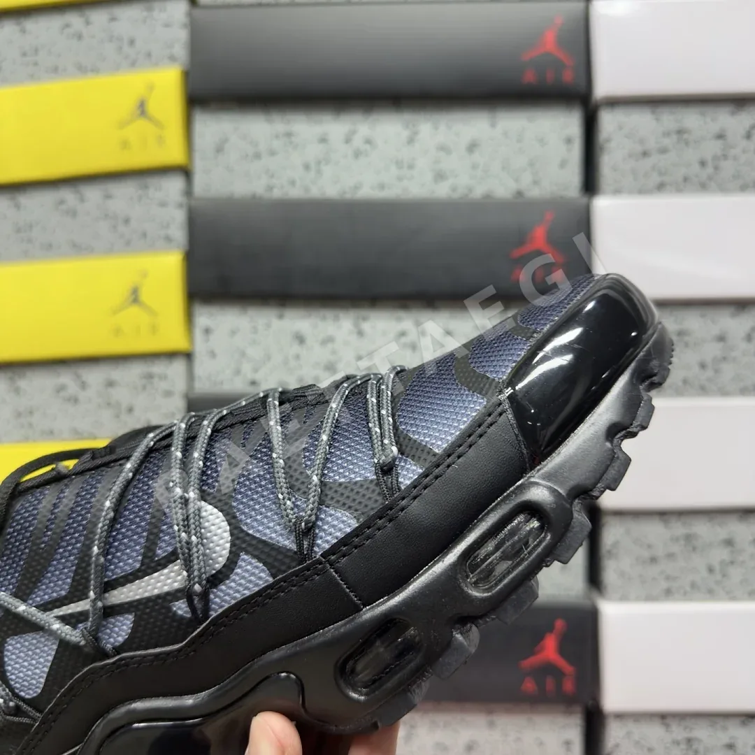 나이키 [BD] 에어 맥스 플러스 유틸리티 FZ2770-001 201913 Nike Air Max Plus Utility Black 상세 이미지 9