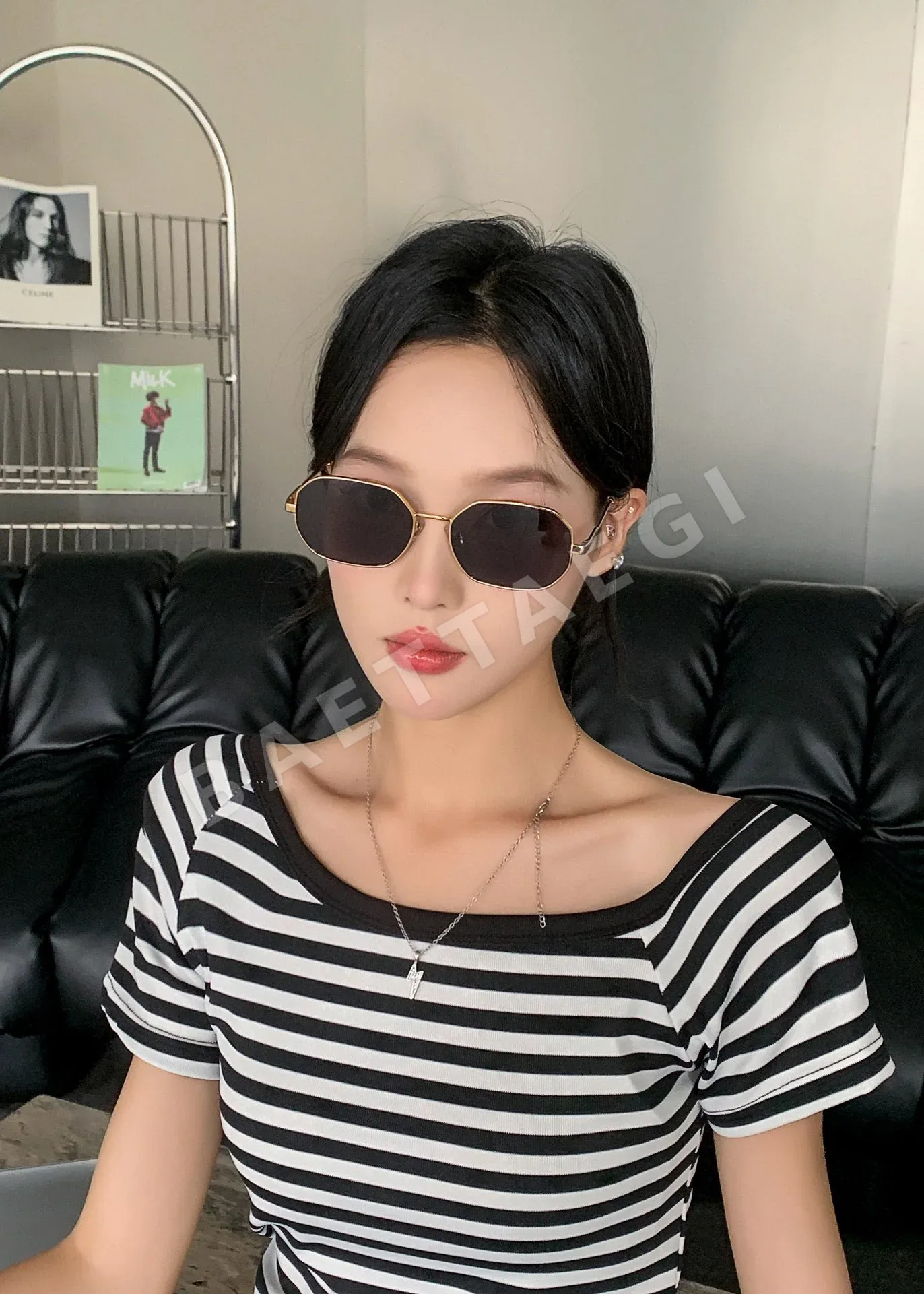 프라다 선글라스 56473 Prada Sunglasses 상세 이미지 4