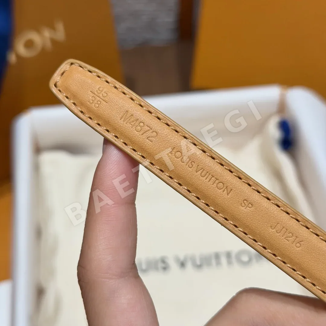 루이비통 미니플라워그램 리버시블 벨트 상세 이미지 8