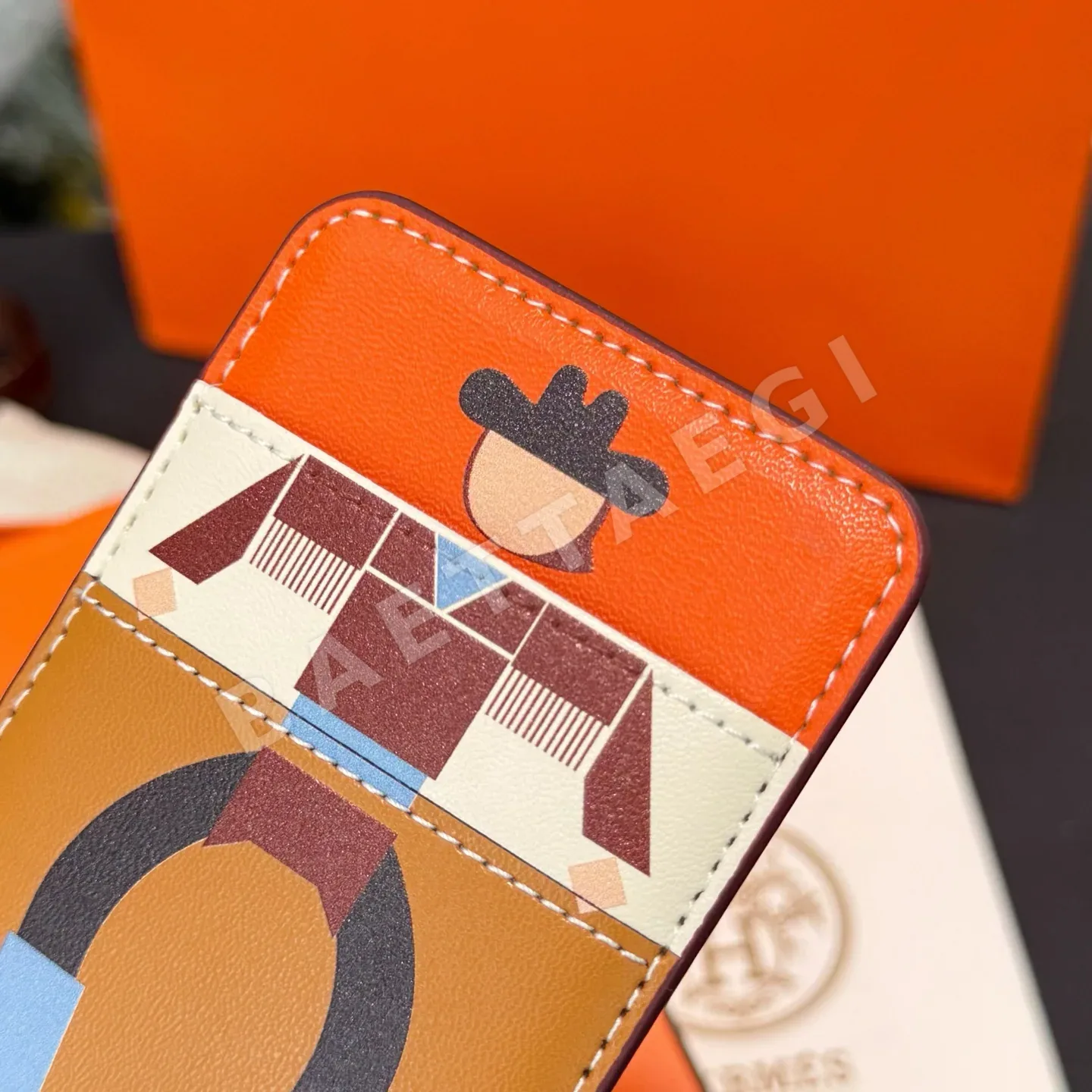 에르메스 맥세이프 마그네틱 지갑 166843 Hermes Wallet 상세 이미지 9