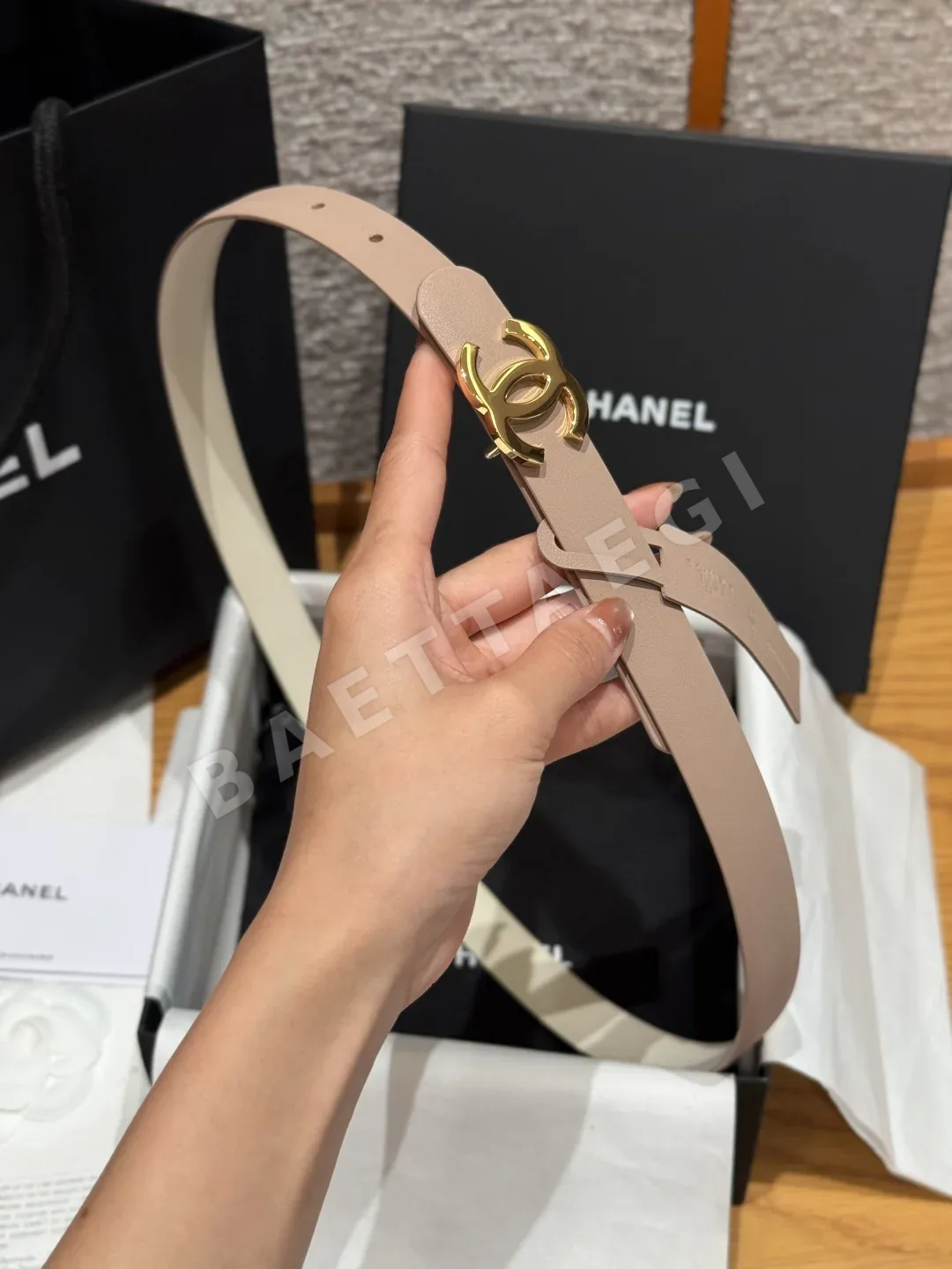 샤넬 더블 C 메탈 클라스 양면 카프스킨 벨트 상세 이미지 8