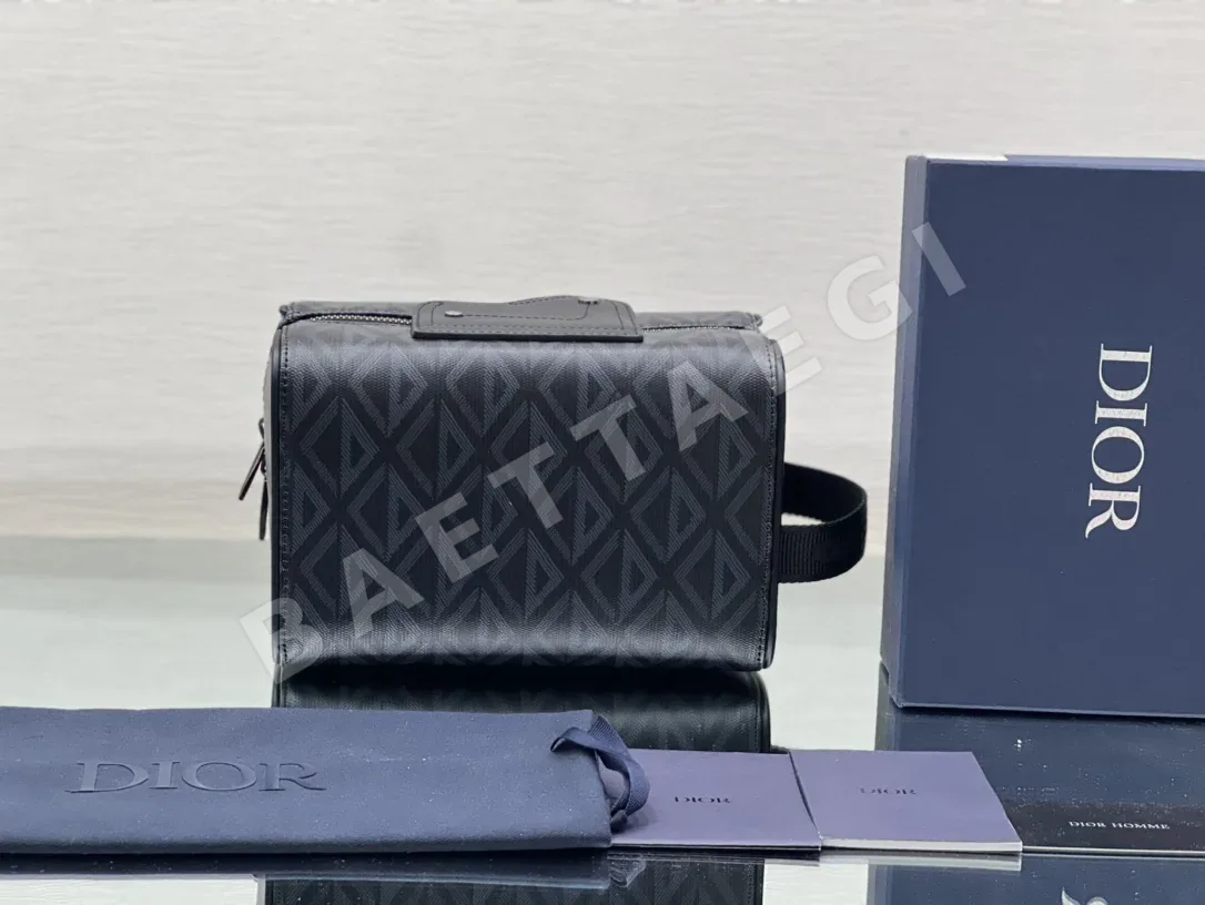 디올 링고트 클러치 가방 상세 이미지 4