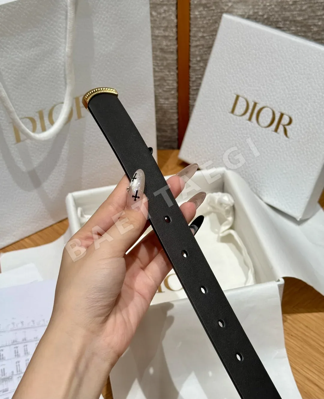디올 JD280 메다이용 소가죽 벨트 상세 이미지 5
