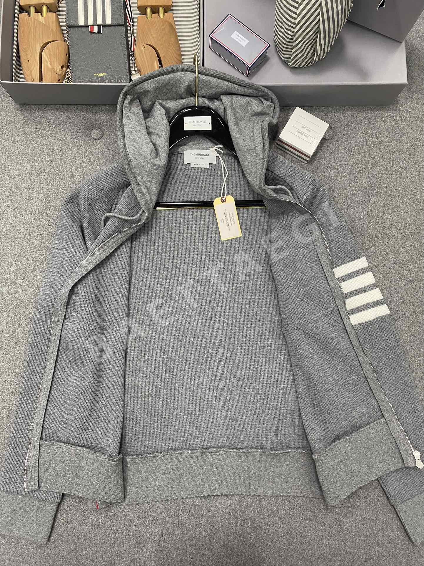 톰브라운 블랙 남성 바지 레플리카 46520 Thom Browne 상세 이미지 2