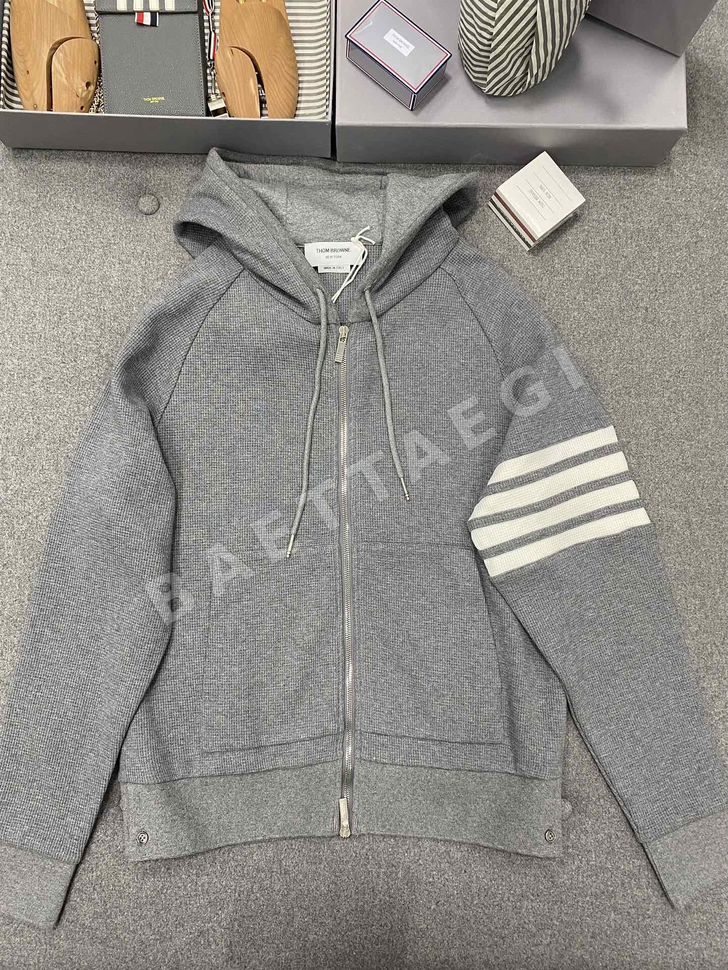 톰브라운 블랙 남성 바지 레플리카 46520 Thom Browne 상세 이미지 3