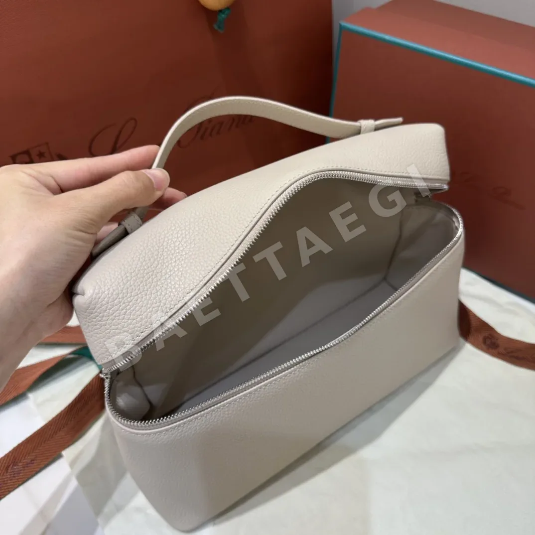 로로피아나 L27 라이트베이지 핸드백 상세 이미지 7