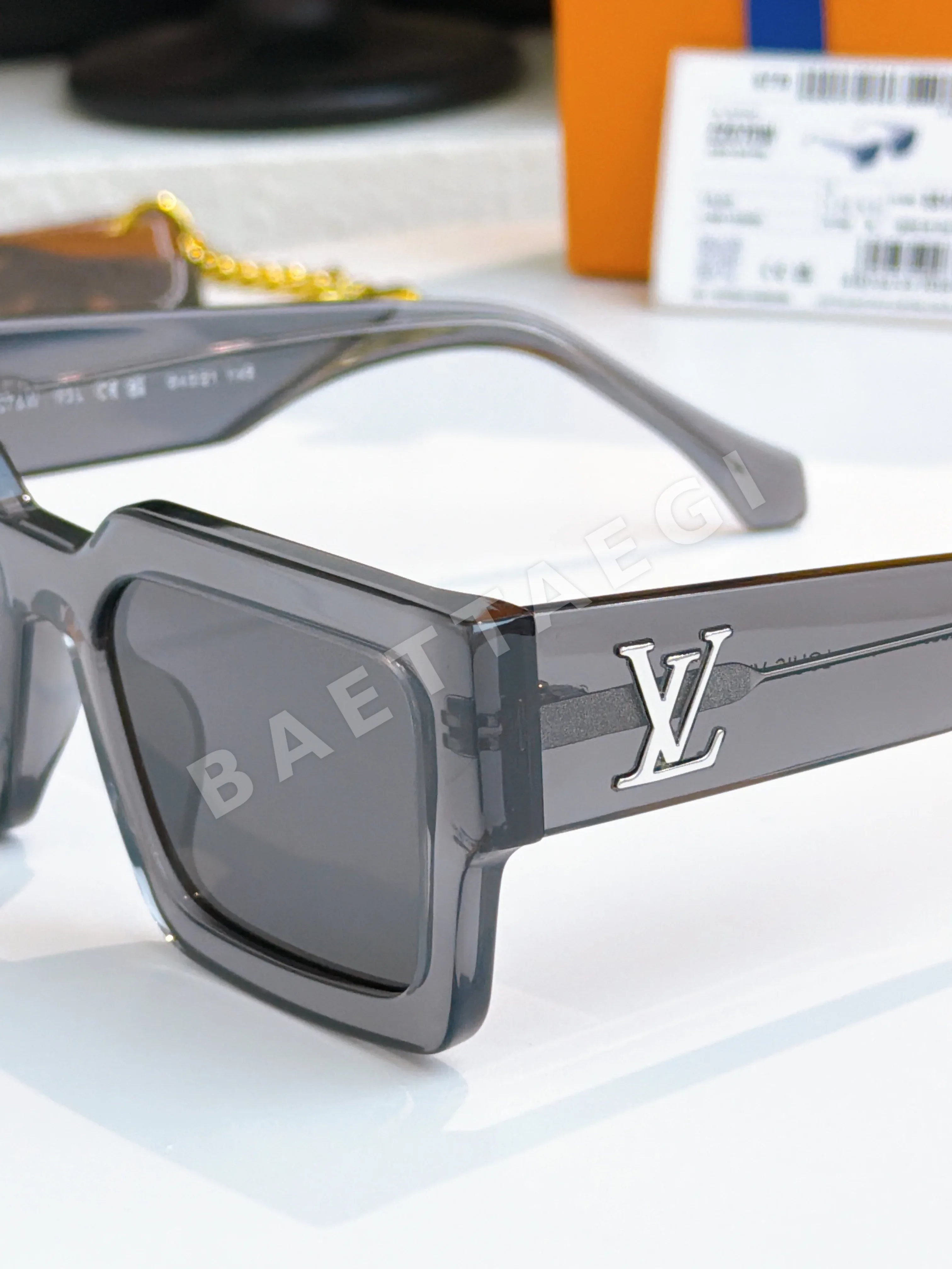 루이비통 선글라스 54961 Louis Vuitton Sunglasses 상세 이미지 13