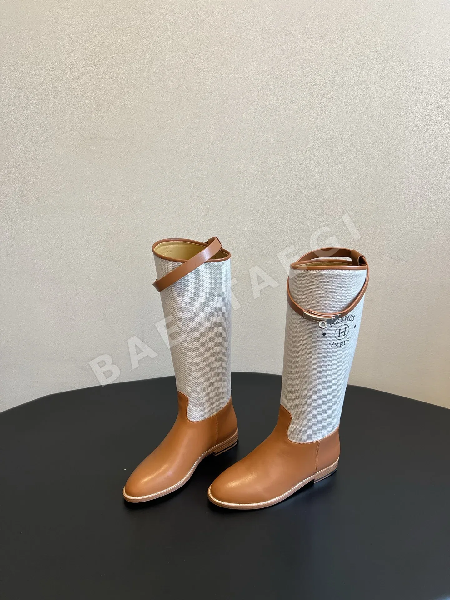 에르메스 부츠 소가죽 메탈 버클 스트랩 상세 이미지 2