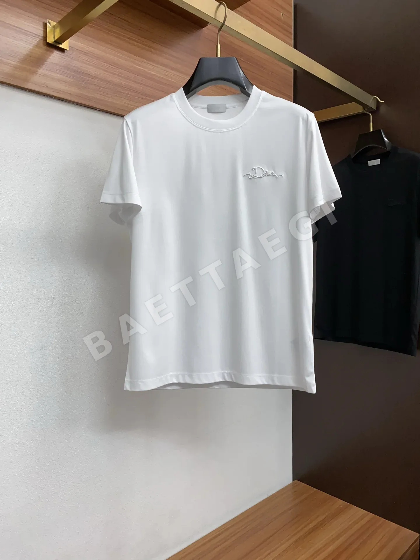 디올 남성 반팔 47289