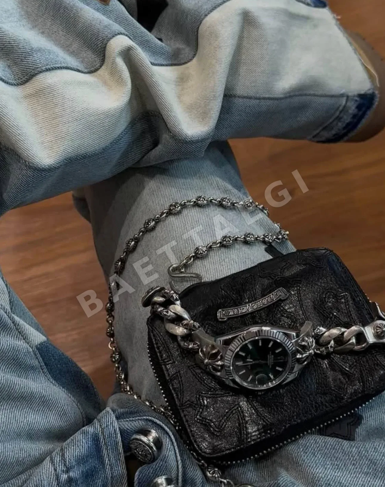 크롬하츠 블랙 가죽 십자가 무늬 지갑 상세 이미지 11