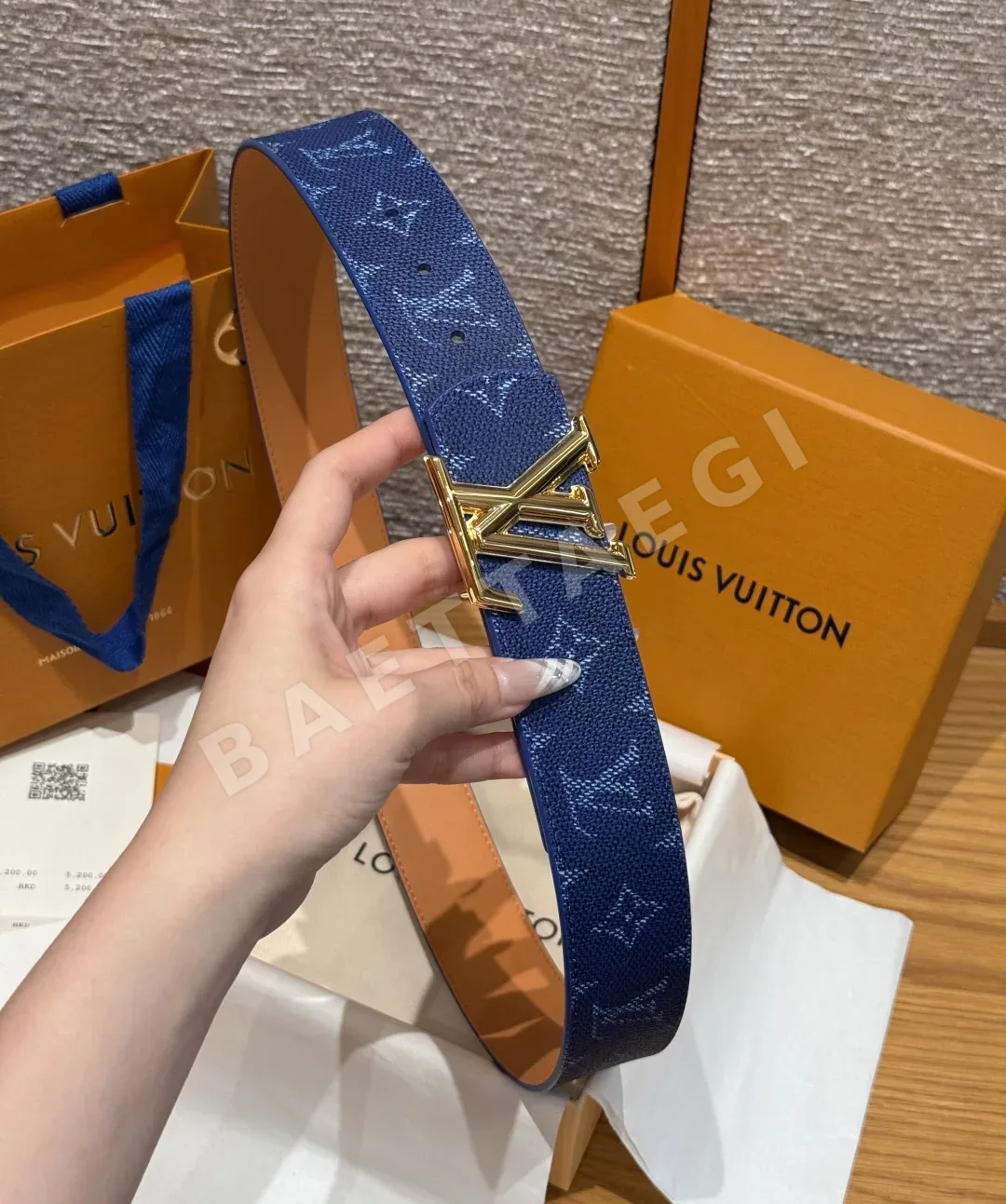 루이비통 디멘션 모노그램 헤리티지 40mm 리버시블 벨트 상세 이미지 4