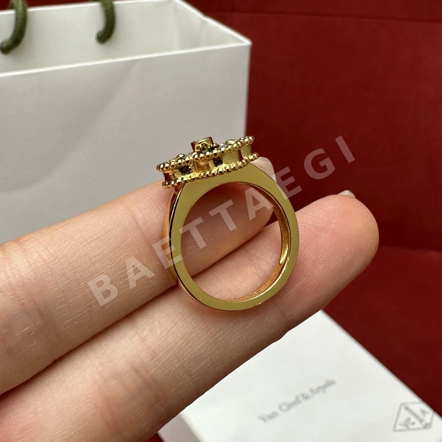 반클리프앤아펠 빈티지 알함브라 네잎클로버 다이아몬드 반지 상세 이미지 3