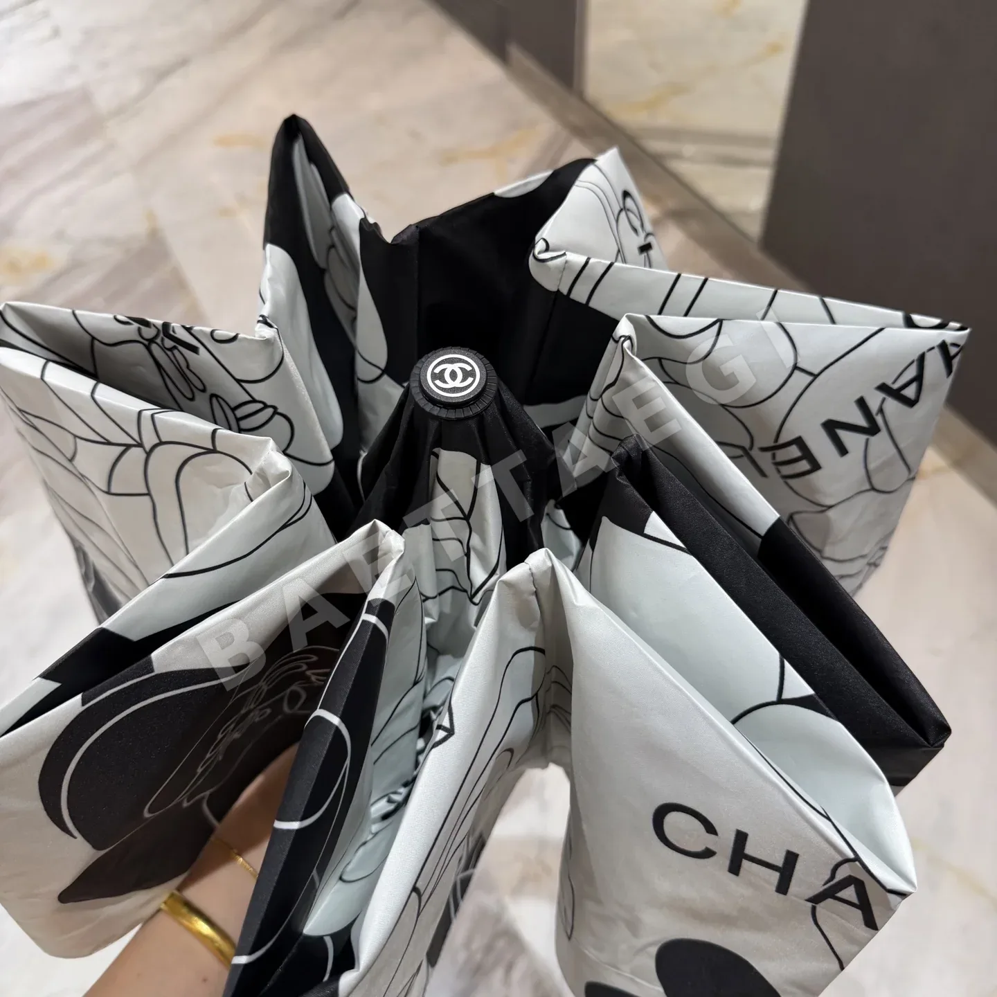 샤넬 우산 85304 Chanel Umbrella 상세 이미지 4