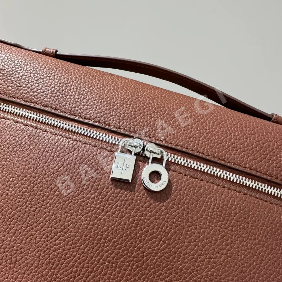 로로피아나 L27 브릭 레드 핸드백 상세 이미지 5