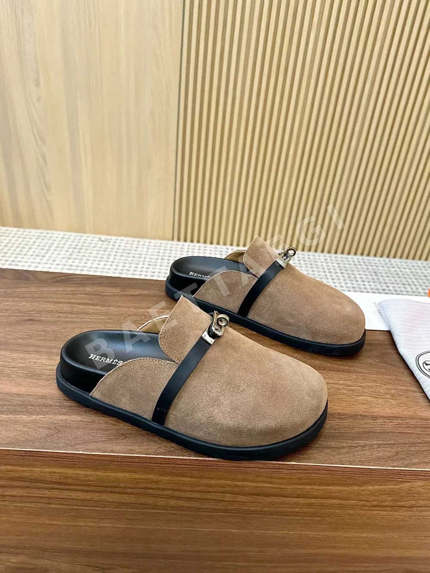 에르메스 뮬 슬리퍼 남녀신발 램스킨 상세 이미지 8