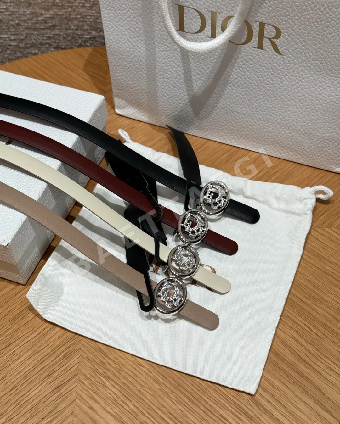 디올 오블리크 소가죽 양면 벨트 상세 이미지 4