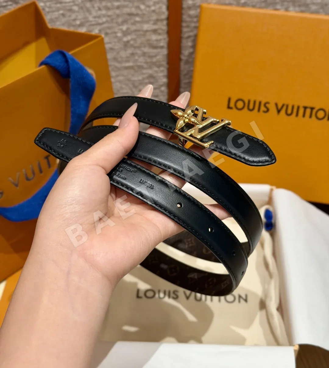 루이비통 블룸 20mm 리버시블 벨트 상세 이미지 2